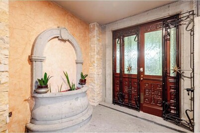 Luxury Stay at Perisur-Pedregal Loft 1