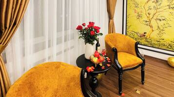 Deluxe Quadruple Room | Egyptian cotton sheets, premium bedding, down comforters