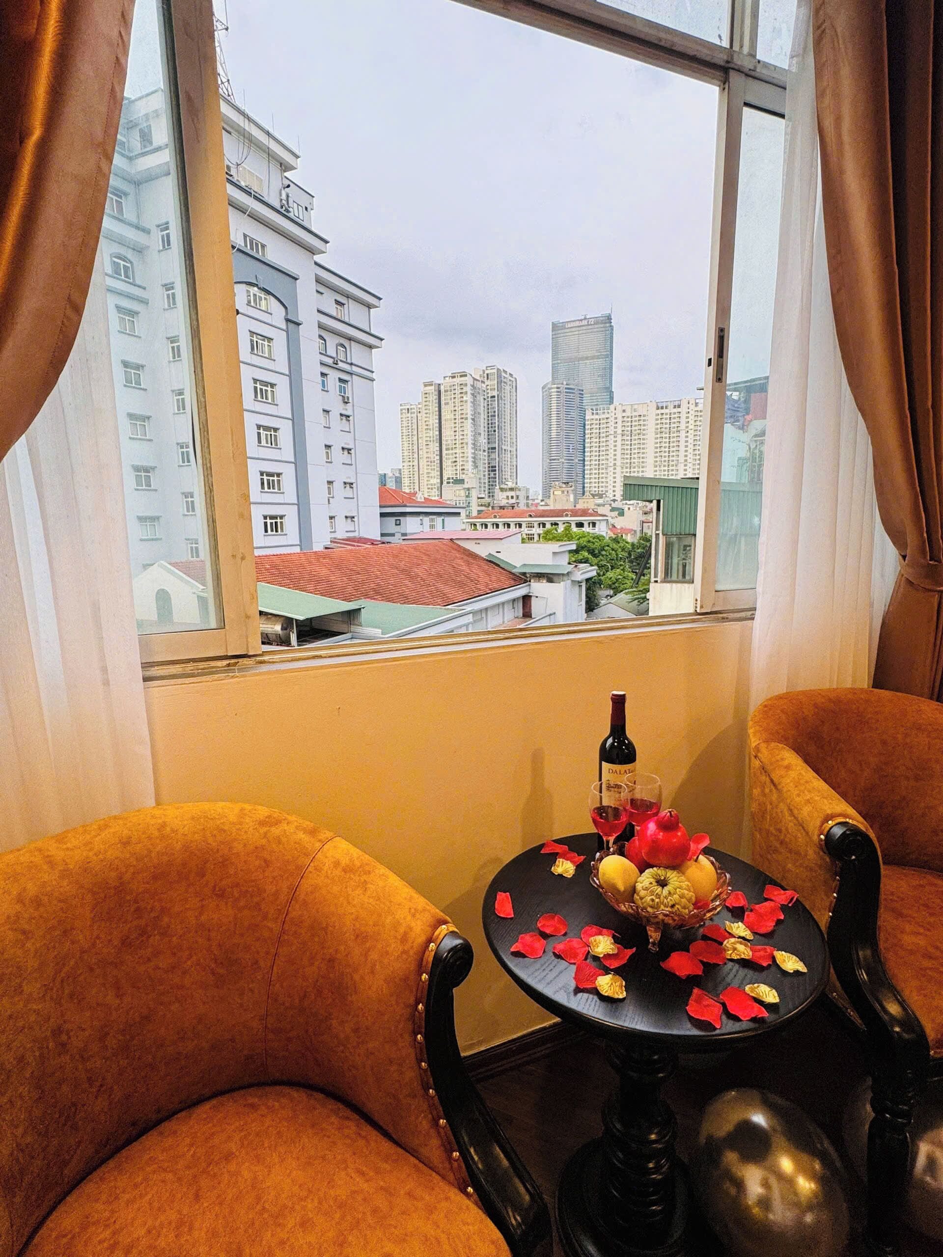 Phòng Suite Executive, quang cảnh thành phố | Bộ trải giường bằng vải cotton Ai Cập, bộ đồ giường cao cấp 
