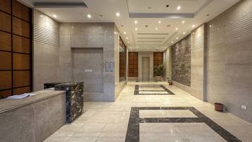 Apartment, Balcony, City View | Lobby