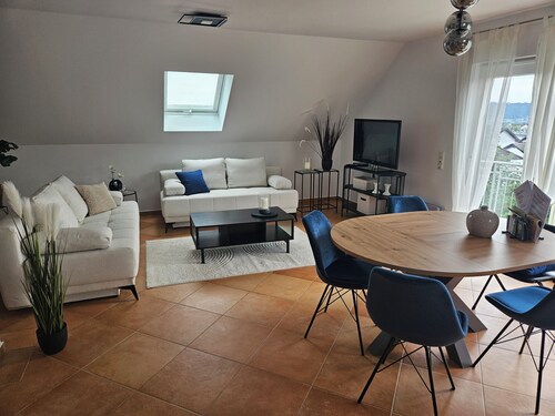Rieslingfreu(n)de Vacation Rental "Moni's Apartment" - Enjoy a Fun Time with Friends