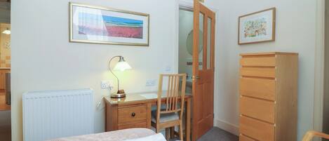 1 bedroom, free WiFi, individually decorated, individually furnished