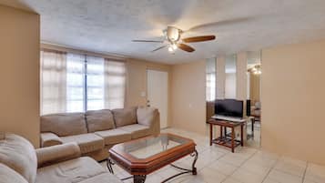 Casa (3 Bedrooms) | Parte interna