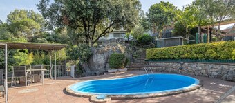 Holiday Home 'Roques Brunes - Seva' with Mountain View, Wi-Fi and Air Conditioning