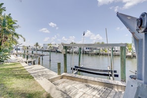 House (2 Bedrooms) | Interior - Island Walk to Ocean, Dining w/ Boat Dock & Lift! (Jensen Beach)