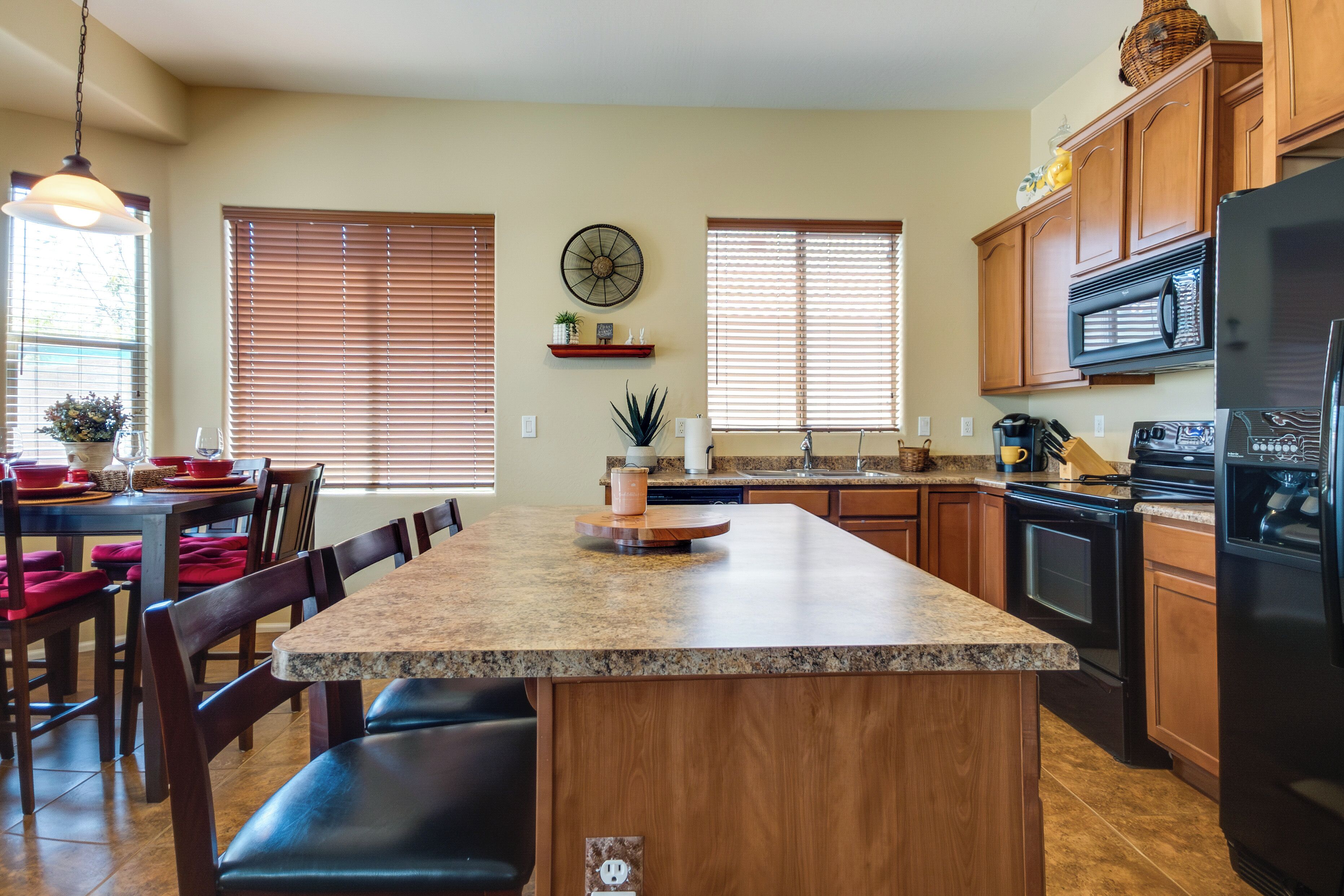 House (3 Bedrooms) | Interior