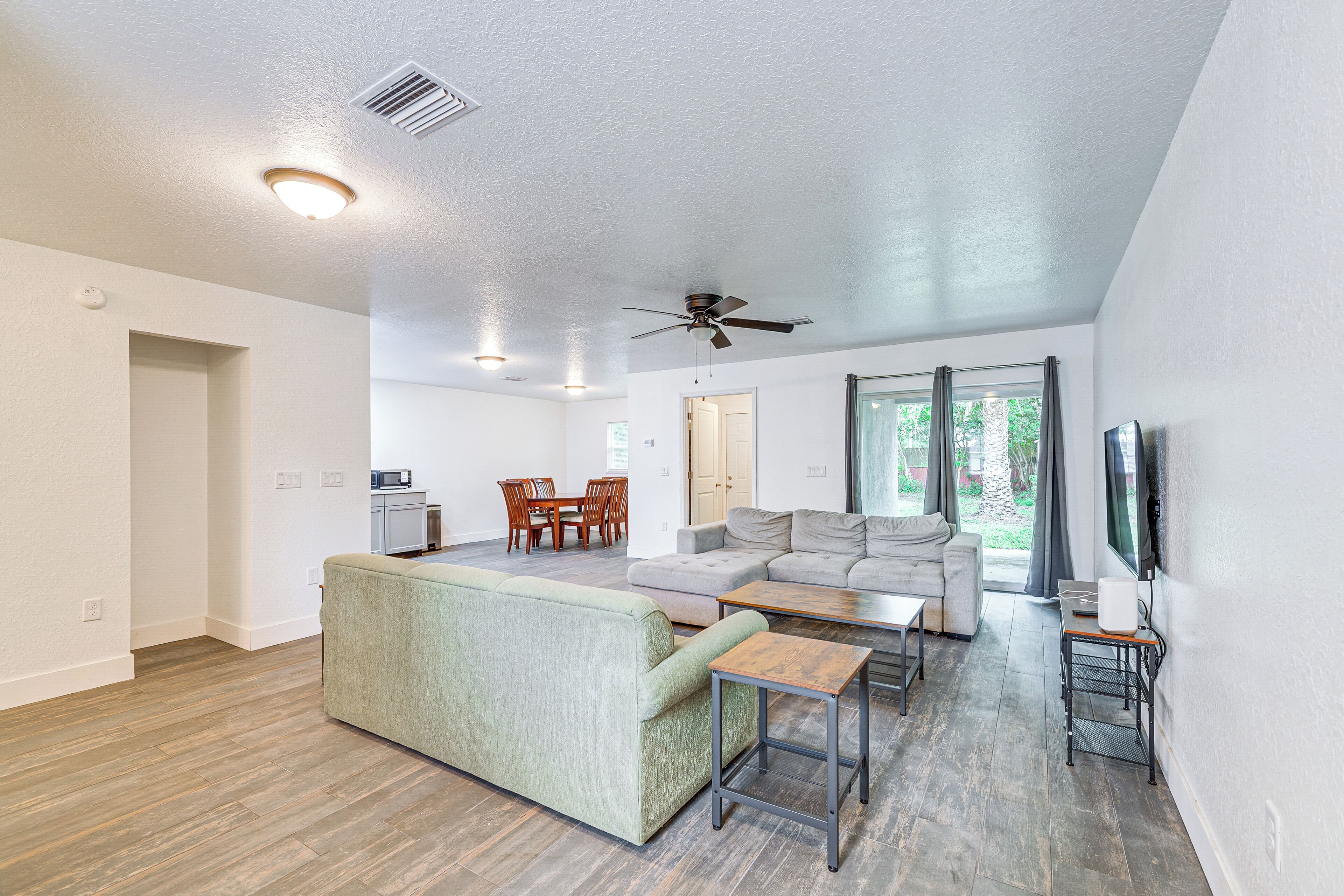 House (2 Bedrooms) | Front of property