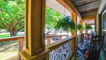 Rumah (2 Bedrooms) | Interior