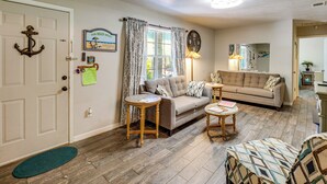 House (2 Bedrooms) | Bahagian dalam