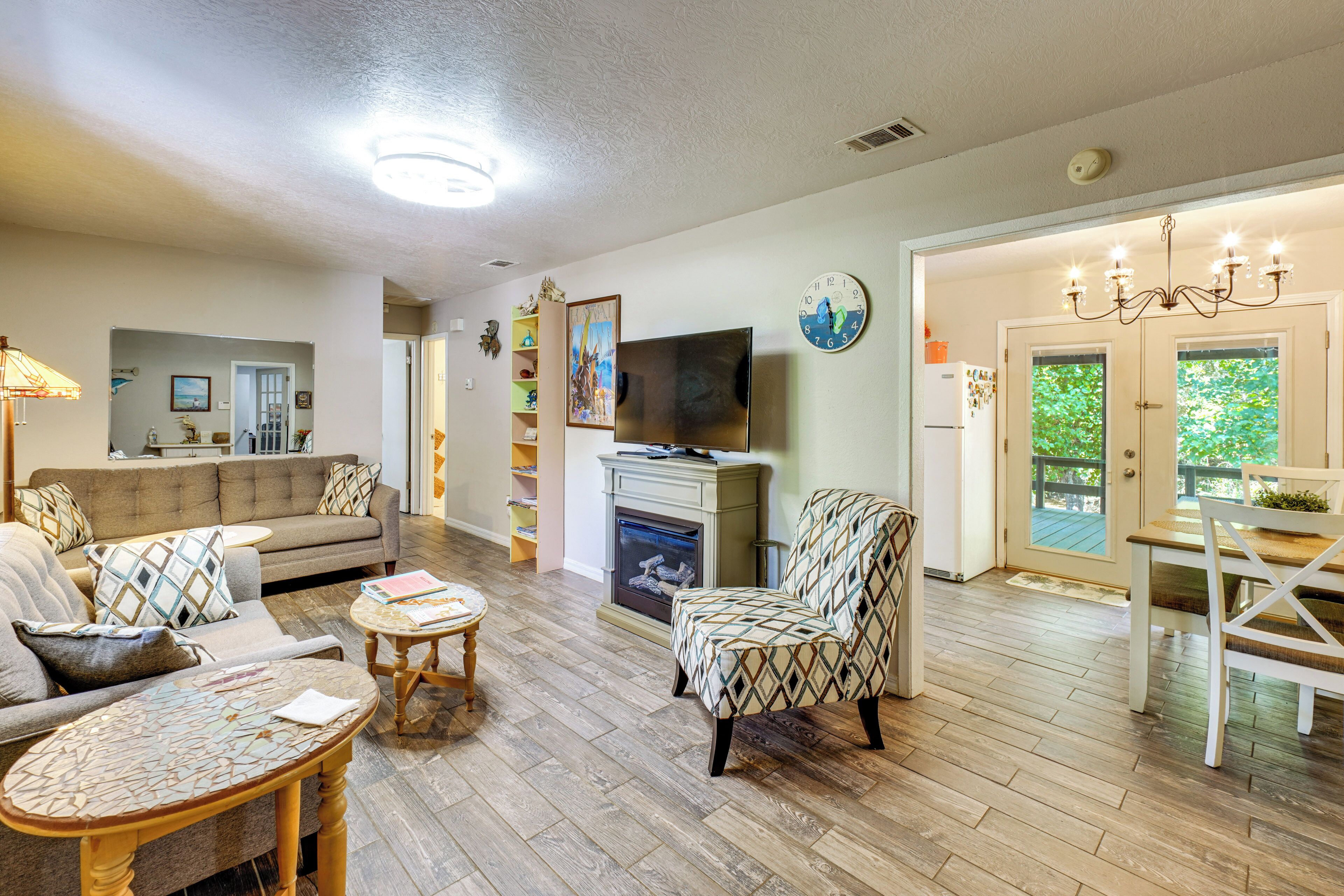 House (2 Bedrooms) | Interior