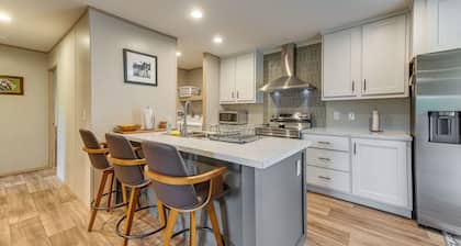 Quiet Country Stay Near Staunton River!