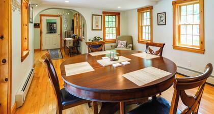 Lincolnville Family Getaway: Hike, Swim + Explore