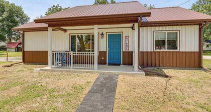 Hamilton Charm Place, 4 Bdrm, 2 Bath, Step-free