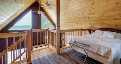 Steps to Fishing Pond! Country Cabin in Maysville