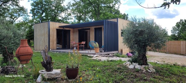 Terassi/patio