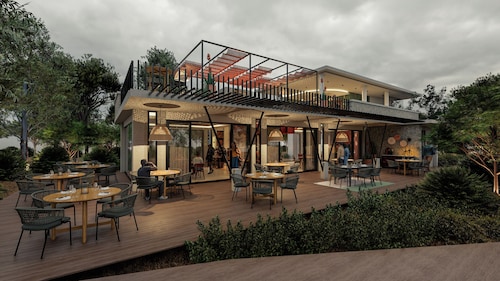 Tsholo Safari Lodge