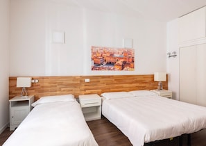 Iron/ironing board, free WiFi, bed sheets