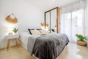 Room - Aquamarina La Pineda (La Pineda)