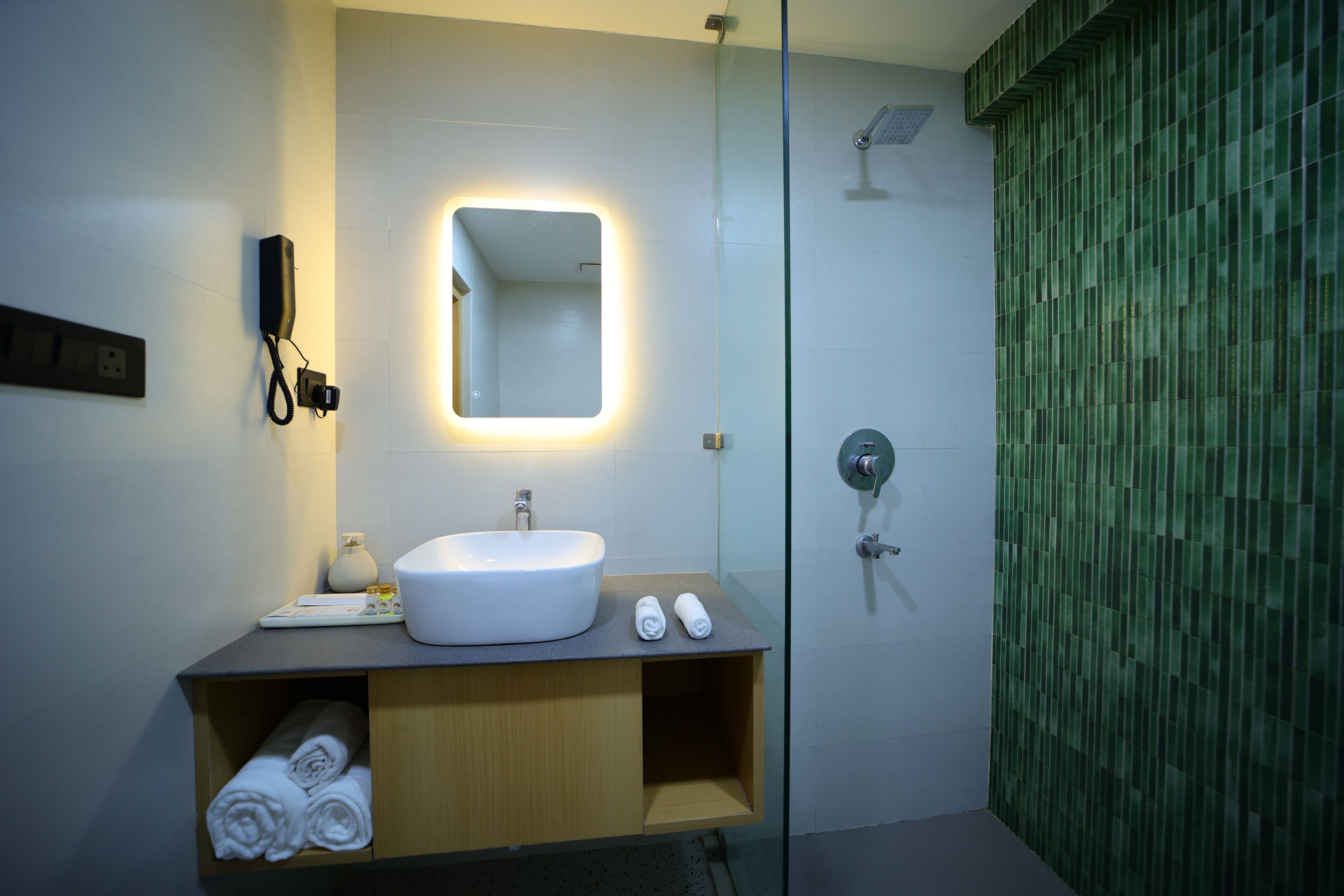 Premium Double Room, Balcony, Canal View | Bathroom | Shower, slippers, towels, soap