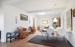 Interior - 5 bedroom gorgeous home in Spøttrup (Spøttrup)