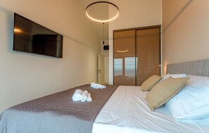 Free WiFi - Amazing home in Zukova (Zukova)