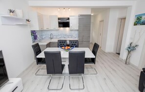 Dining - 2 bedroom cozy apartment in Rab Barbat (Rab Barbat)