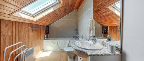 Shower, hair dryer