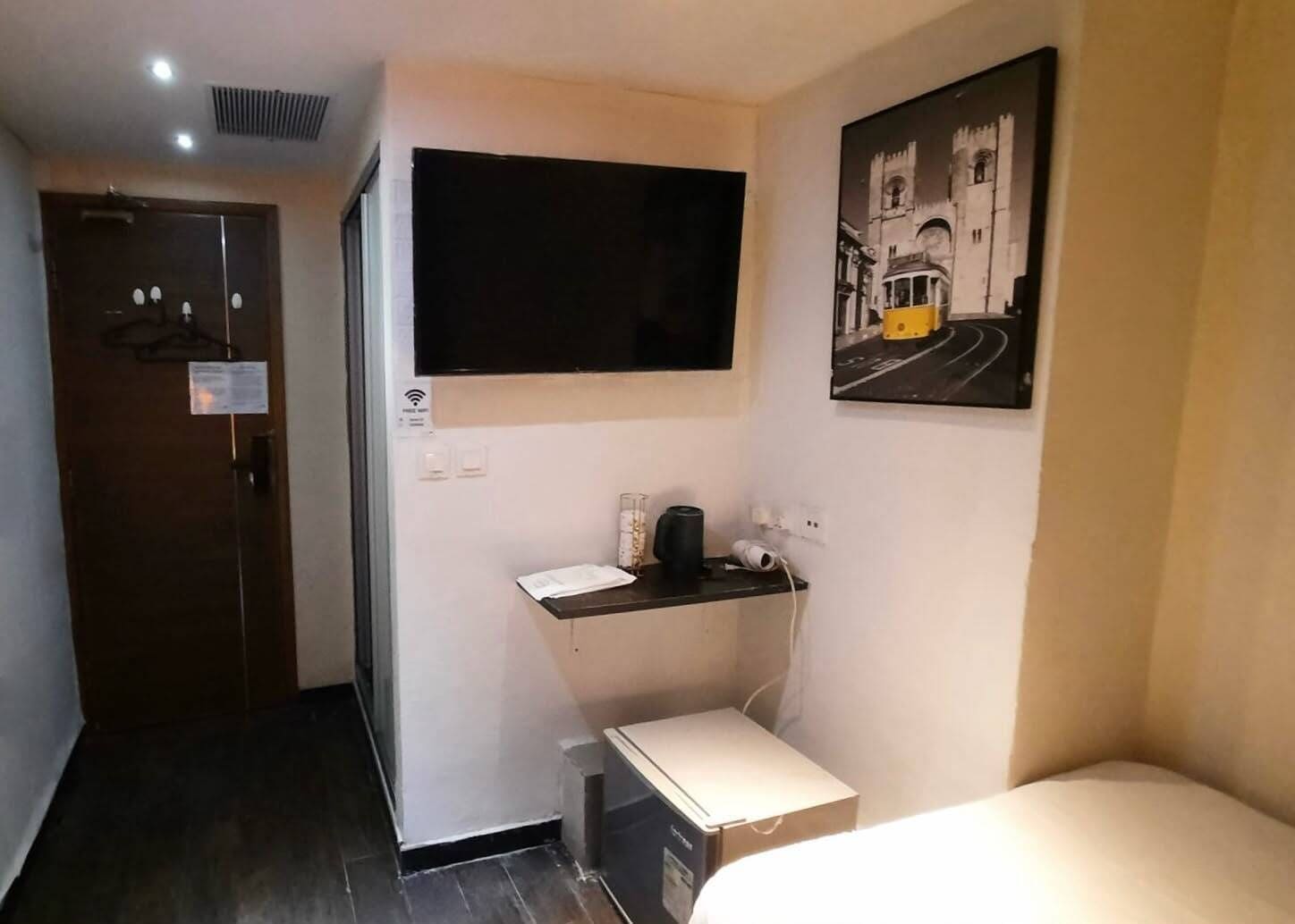Comfort Double Room, City View | Free WiFi