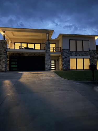 Luxury Lakeview 4-bedroom , Cross Timber Marina mins away