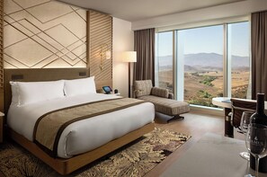 In-room safe, desk, laptop workspace, blackout curtains - Jamul Casino Resort (Jamul)