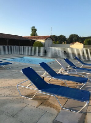 House | Pool | Outdoor pool - Villa in Les Forges With Golf & Pool Access (Les Forges)