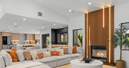 Villa Oasis—Luxe Villa w/ Game Room & Backyard Fun