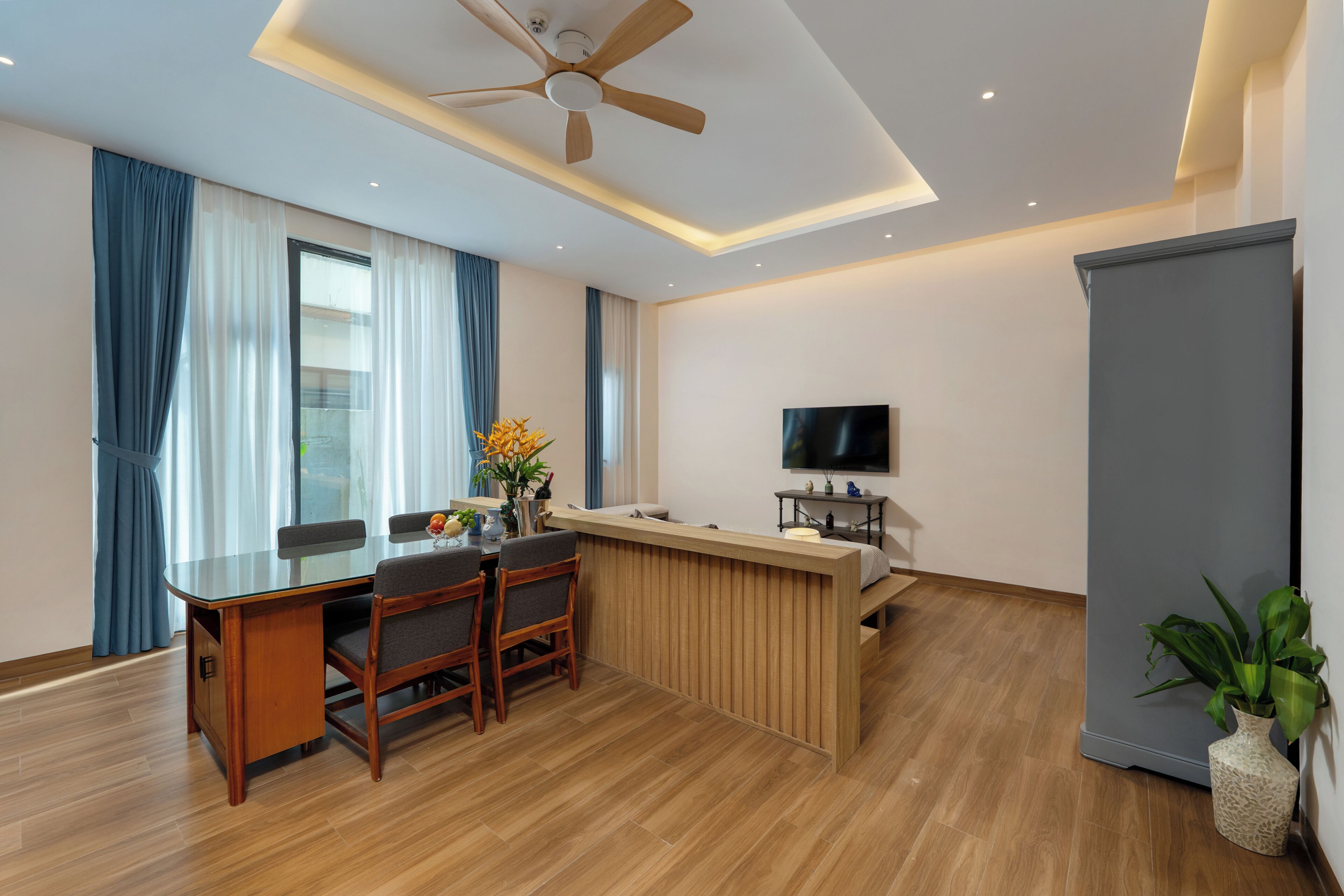 Deluxe-Studio | Essbereich im Zimmer
