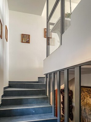 Interior - Villa Ciccio - Red Room (Agropoli)