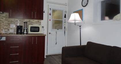 Apartment, 31 days or more. Fully equipped, ideal for temporary use