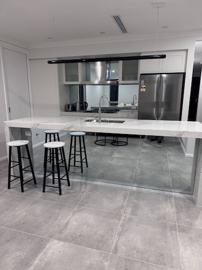 Cozy 4bedroomhouse Rental in Kellyville, Sydney