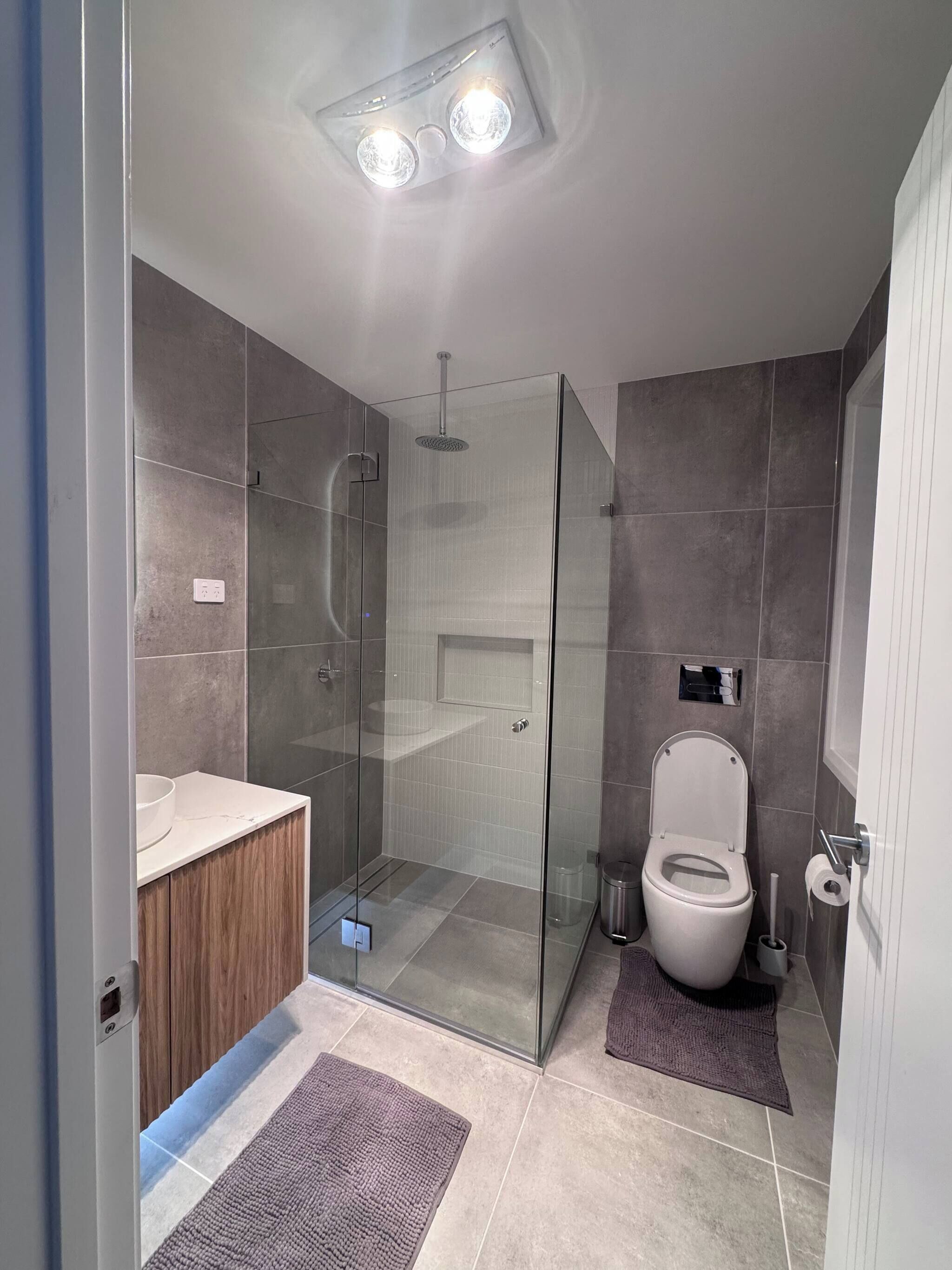 House, 4 Bedrooms | Bathroom