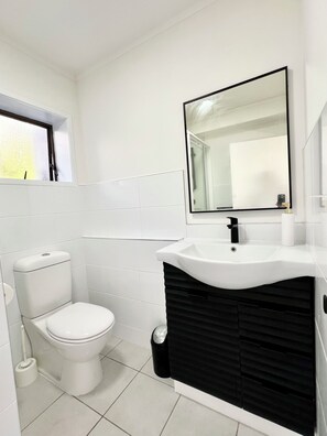 Apartment, 1 Bedroom, Smoking, Terrace | Bathroom - Boutique Apartment With Sea Views, Sun, Outdoor Living (Auckland)