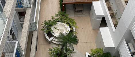 Apartamento conforto | Opções para refeição ao ar livre
