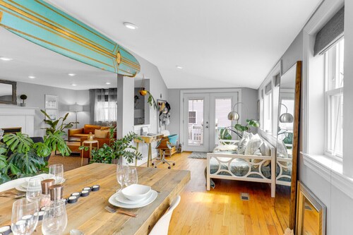 Cloud Break: Private Neighborhood Beach, Great Outdoor Space, Serene Vibe