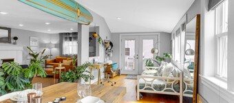 Cloud Break: Private Neighborhood Beach, Great Outdoor Space, Serene Vibe