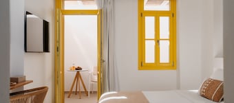 Deluxe Suite with Private Pool