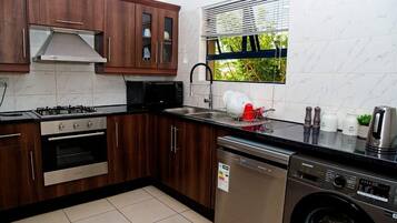 House | 2 bedrooms