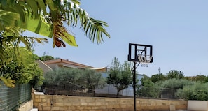 Property grounds - 'Dimora Del Principe' with Sea View, Wi-Fi and Air Conditioning (Principe)