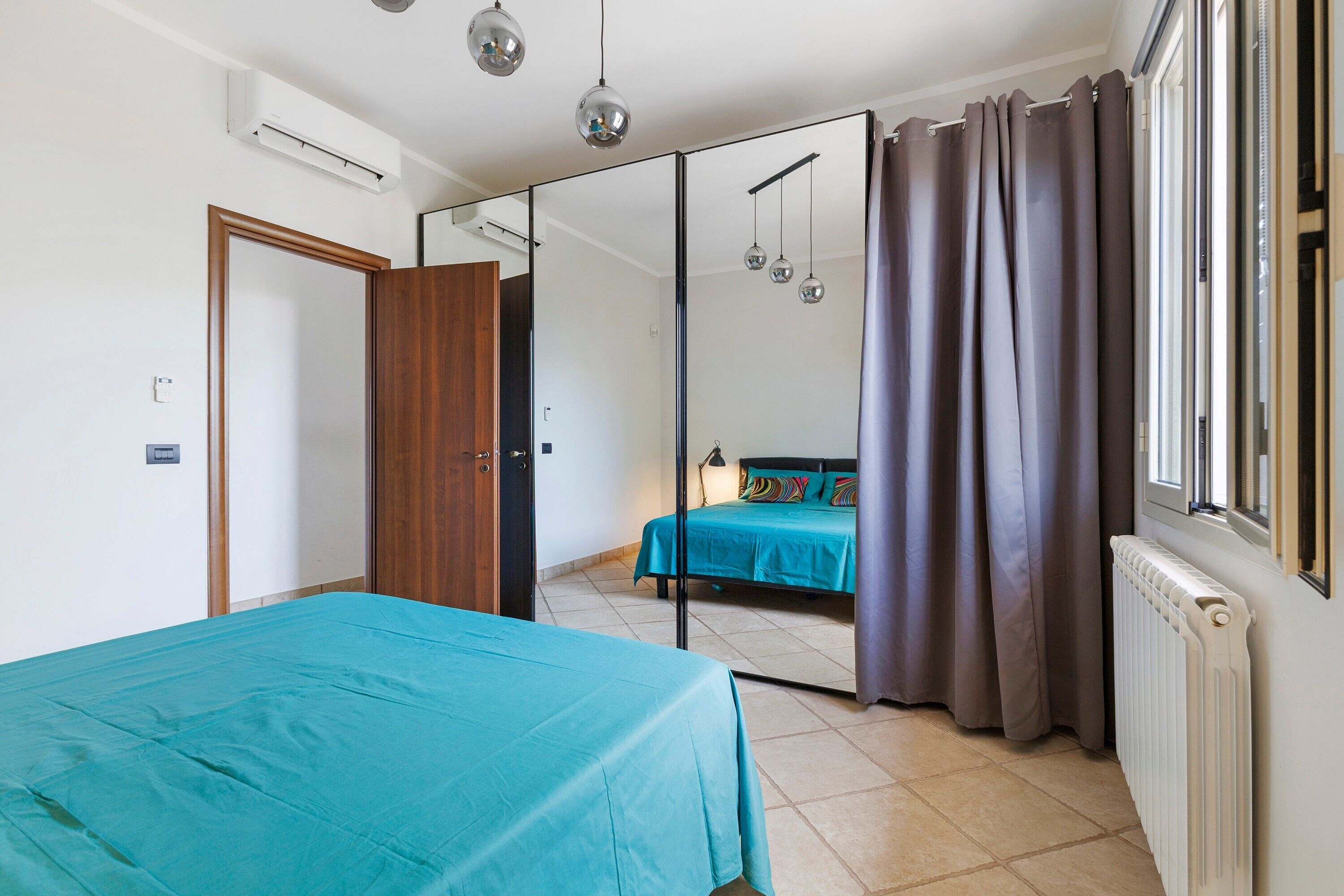 3 camere, Wi-Fi, lenzuola