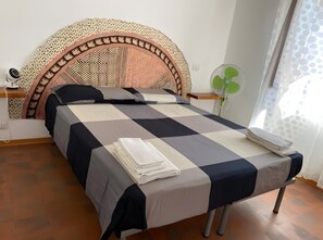 Room - Casa Marel - Stromboli: Independent House with Garden and Two Terraces (Stromboli)