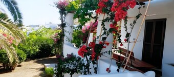 Casa Marel - Stromboli: Independent House with Garden and Two Terraces