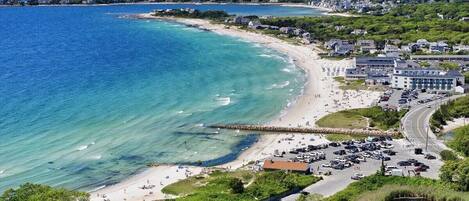 Nær stranden