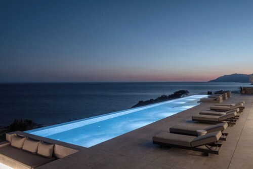 Villa Aeterna - Exclusive 7-Bedroom Villa. Spectacular Sea Views & Total Privacy