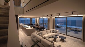 Interior - Villa Aeterna - Exclusive 7-Bedroom Villa. Spectacular Sea Views & Total Privacy (Viannos)